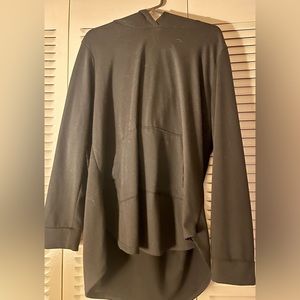 Woman’s 3XL Black Pullover Hoodie